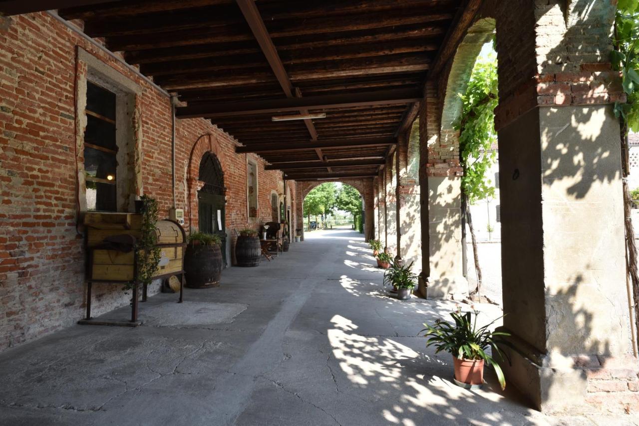 לינה וארוחת בוקר Campo San Martino Tenuta Le Risare מראה חיצוני תמונה