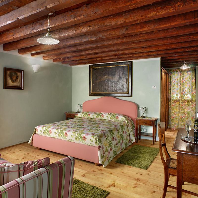 לינה וארוחת בוקר Campo San Martino Tenuta Le Risare מראה חיצוני תמונה